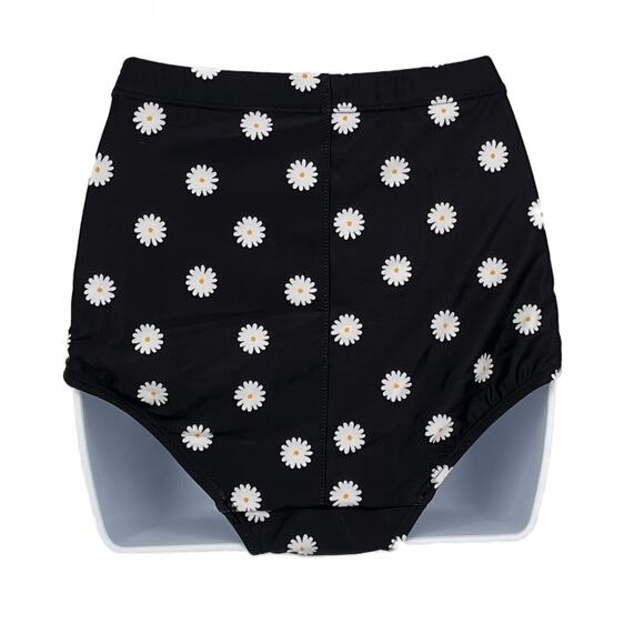 Bikini High Waisted Bombshell Bottom With Daisy Print in Black Medium - Picture 2 of 5